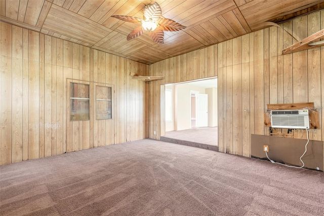 724 N OLEANDER AVENUE, Daytona Beach, FL 32118