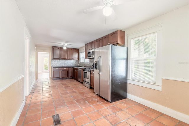 724 N OLEANDER AVENUE, Daytona Beach, FL 32118