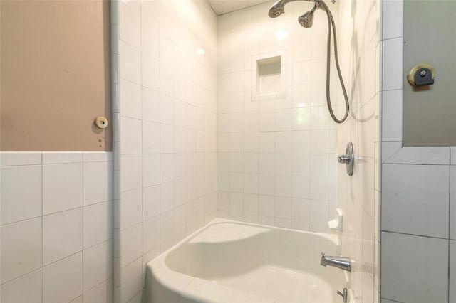 724 N OLEANDER AVENUE, Daytona Beach, FL 32118