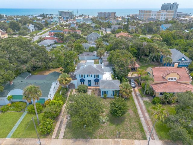 724 N OLEANDER AVENUE, Daytona Beach, FL 32118