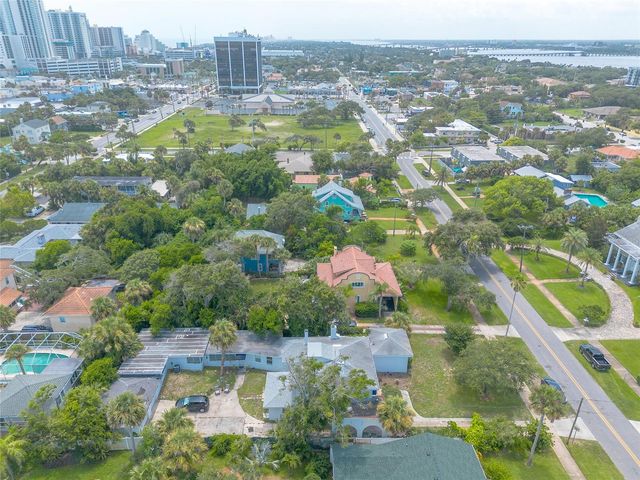 724 N OLEANDER AVENUE, Daytona Beach, FL 32118