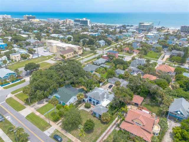 724 N OLEANDER AVENUE, Daytona Beach, FL 32118