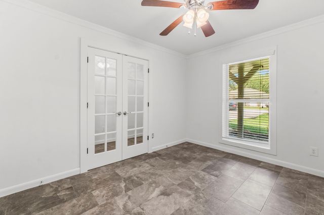 3223 Kentwood Drive, Spring, TX 77380