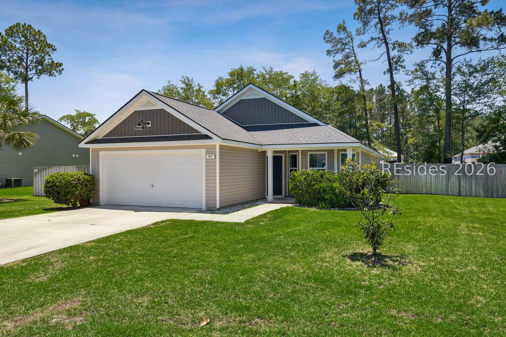 907 Ridgeland Lakes Dr, Ridgeland, SC 29936
