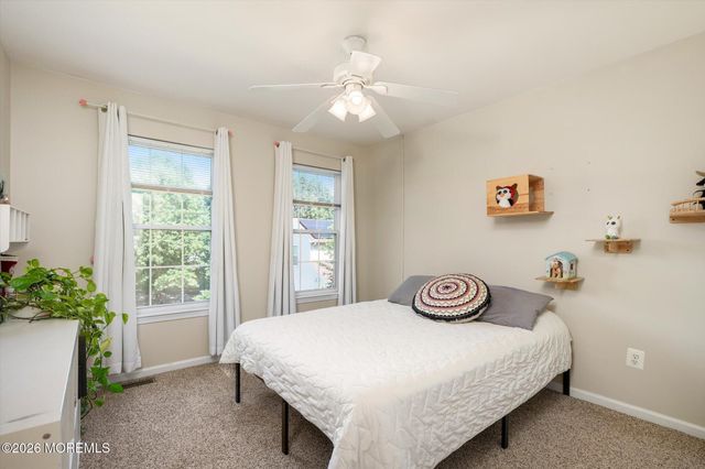 1 Warwick Place, East Windsor, NJ 08520
