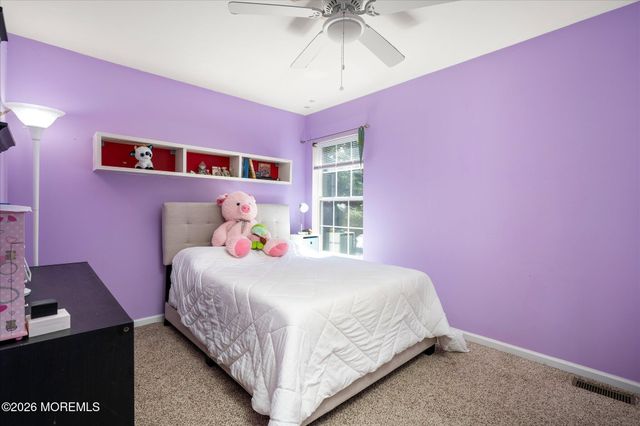 1 Warwick Place, East Windsor, NJ 08520