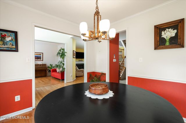 1 Warwick Place, East Windsor, NJ 08520