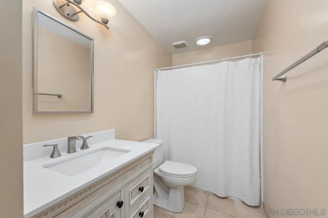 13118 Ha Hana Rd, Lakeside, CA 92040