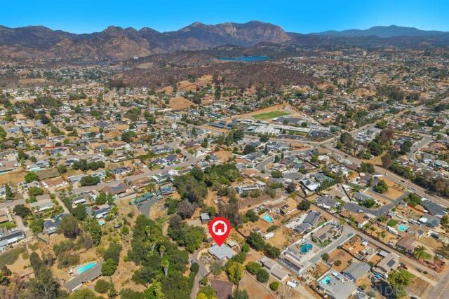 13118 Ha Hana Rd, Lakeside, CA 92040