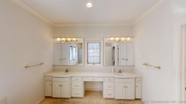 332 Wildflower Place, Ardmore, OK 73401