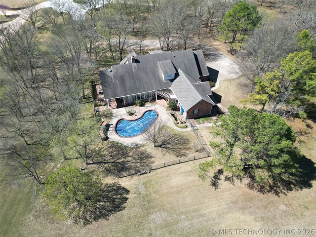 332 Wildflower Place, Ardmore, OK 73401