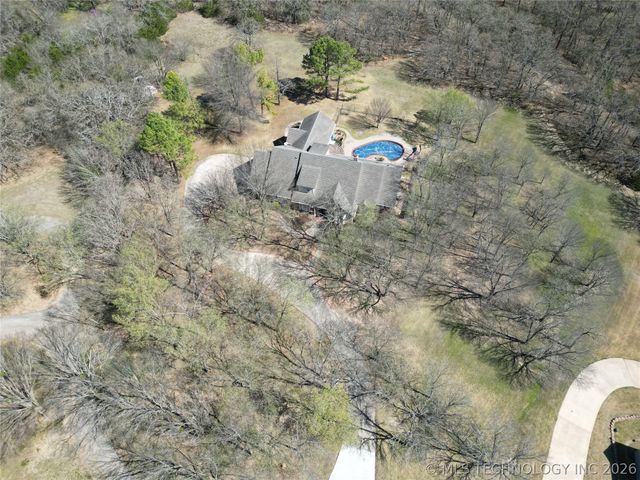 332 Wildflower Place, Ardmore, OK 73401