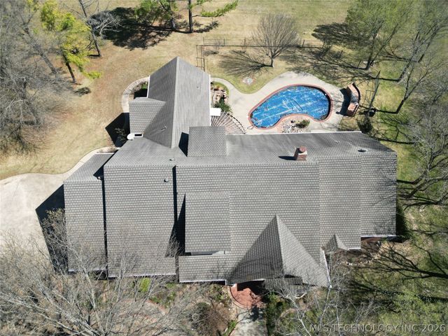 332 Wildflower Place, Ardmore, OK 73401