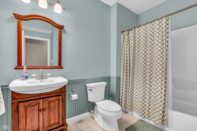 4744 Pearcrest Way, Greenwood, IN 46143