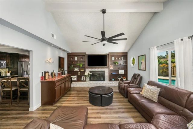 1914 Mabury, Santa Ana, CA 92705