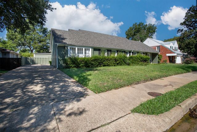 2017 Hilltop Drive, Tyler, TX 75701