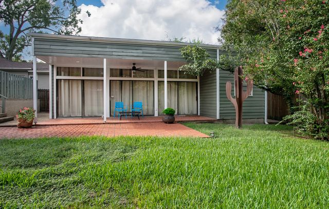 2017 Hilltop Drive, Tyler, TX 75701