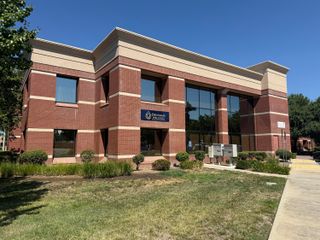 2195 Larkspur Lane, Suite 207, Redding, CA 96002
