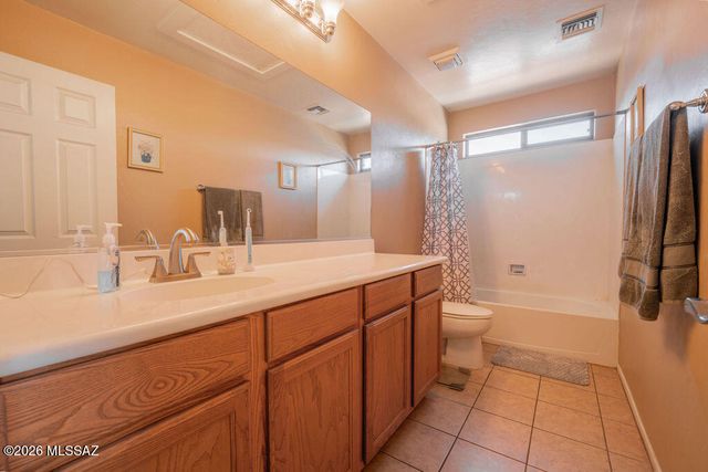 549 W Calle Cajeta, Sahuarita, AZ 85629