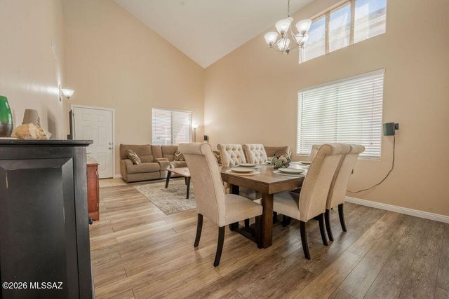 549 W Calle Cajeta, Sahuarita, AZ 85629