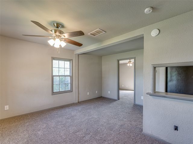 416 N 8th Street, Midlothian, TX 76065
