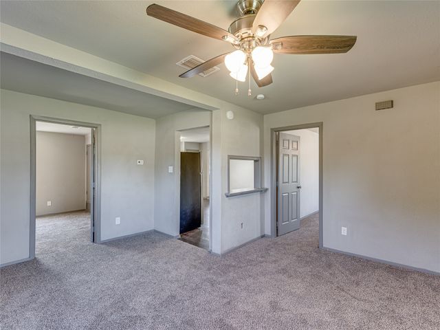 416 N 8th Street, Midlothian, TX 76065