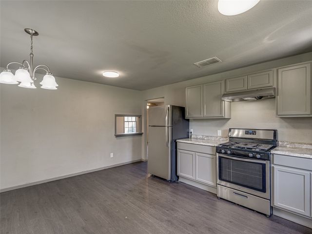 416 N 8th Street, Midlothian, TX 76065