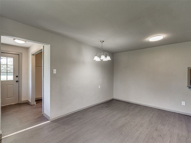 416 N 8th Street, Midlothian, TX 76065