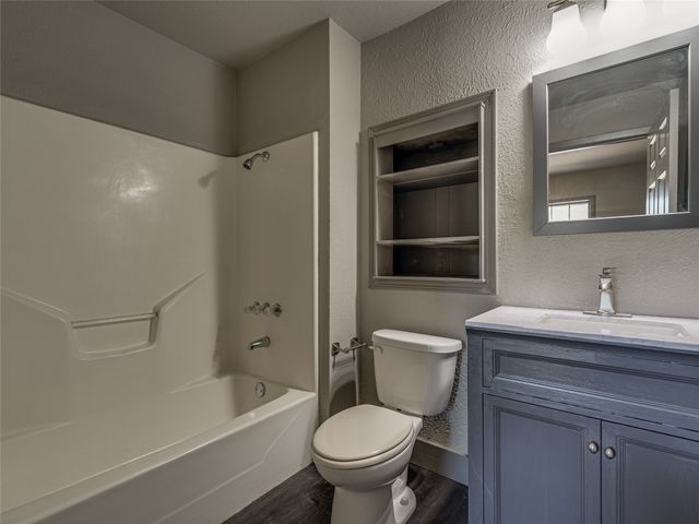 416 N 8th Street, Midlothian, TX 76065