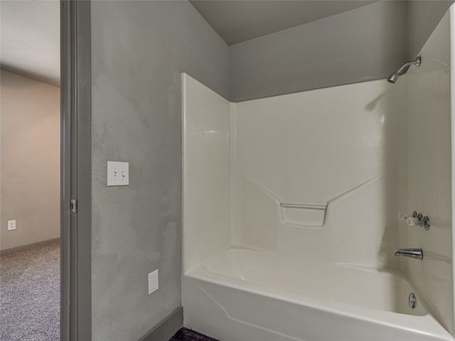 416 N 8th Street, Midlothian, TX 76065
