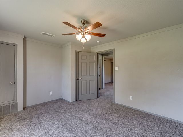 416 N 8th Street, Midlothian, TX 76065