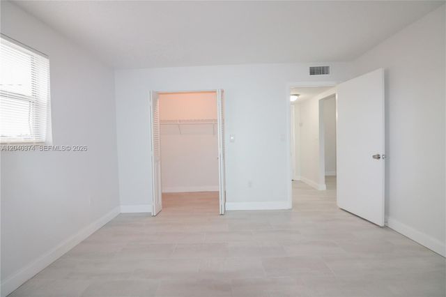400 NE 1st Street 108, Hallandale Beach, FL 33009