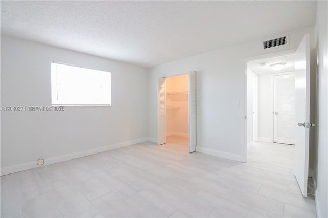 400 NE 1st Street 108, Hallandale Beach, FL 33009