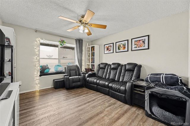 19603 E 42nd Avenue, Denver, CO 80249