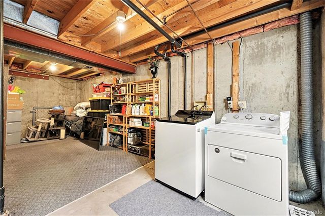 19603 E 42nd Avenue, Denver, CO 80249