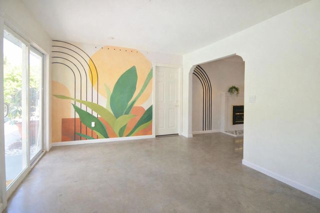 2120 E Del Lago Road, Palm Springs, CA 92262