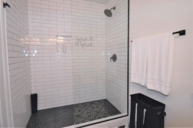 2120 E Del Lago Road, Palm Springs, CA 92262