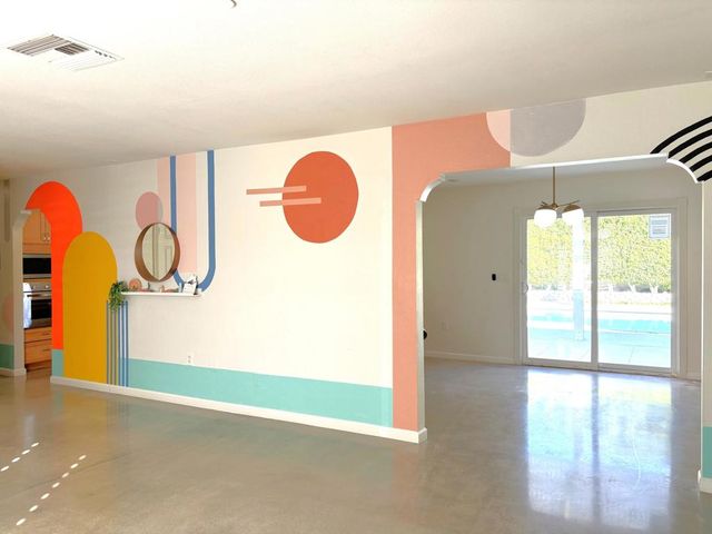 2120 E Del Lago Road, Palm Springs, CA 92262