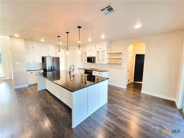 229 Crossland Drive, Killeen, TX 76543
