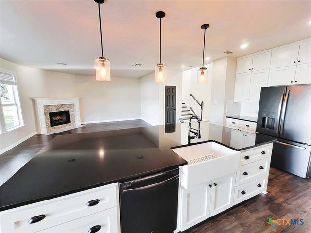 229 Crossland Drive, Killeen, TX 76543