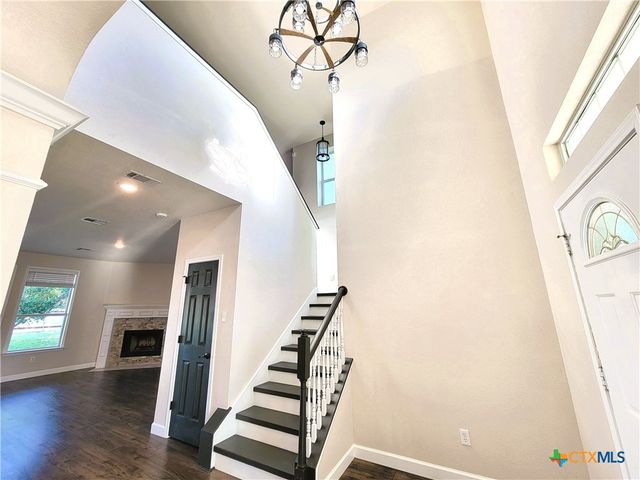 229 Crossland Drive, Killeen, TX 76543