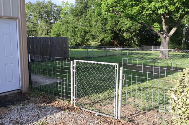 18935 E Hammond Street, Robertsdale, AL 36567