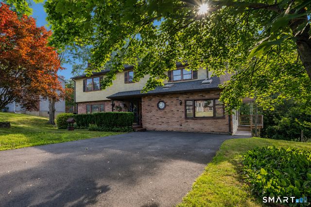 168 Old Stagecoach Road, Meriden, CT 06450