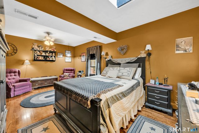168 Old Stagecoach Road, Meriden, CT 06450