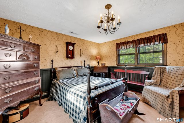168 Old Stagecoach Road, Meriden, CT 06450