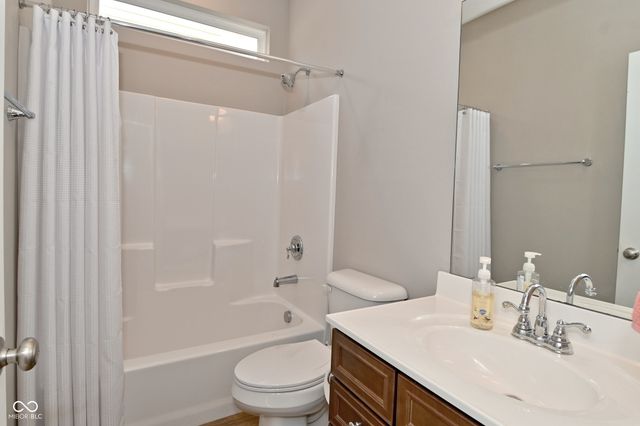 1493 Hideaway Circle, Brownsburg, IN 46112