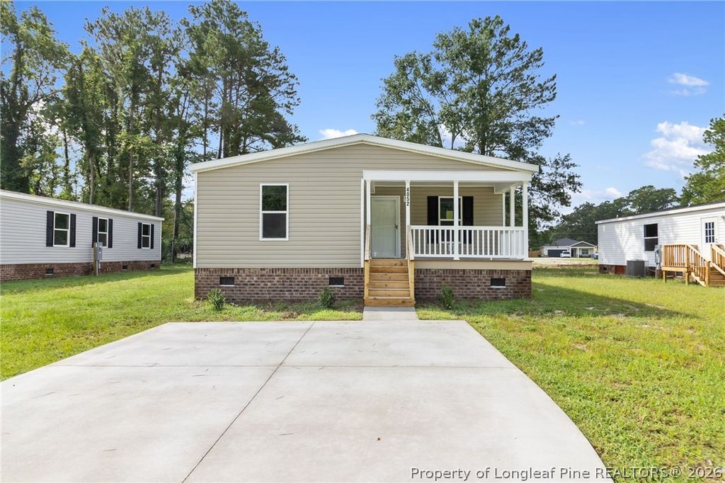 4052 Lodge Drive, Wade, NC 28395 — photo 2