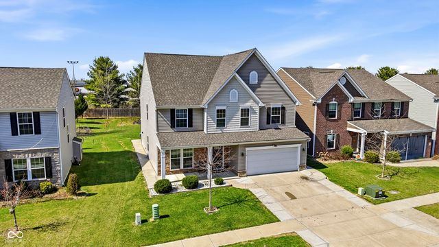 516 Dietz Drive, Greenwood, IN 46143