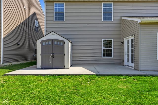 516 Dietz Drive, Greenwood, IN 46143