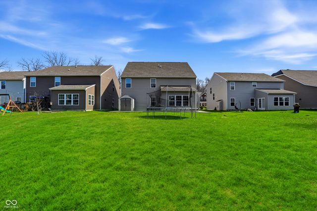 516 Dietz Drive, Greenwood, IN 46143